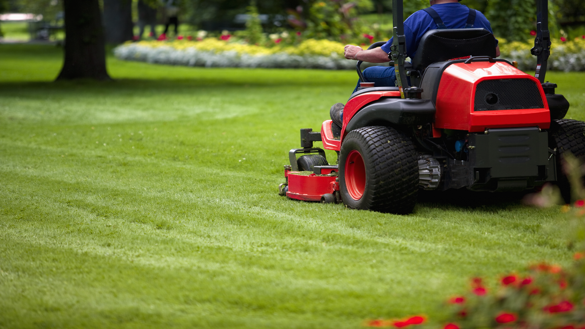 Best Lawn Mowing Company in Yonkers